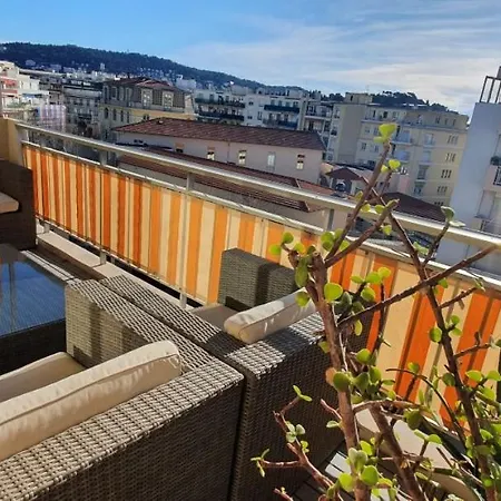 Bel Plein Centre Apartment *