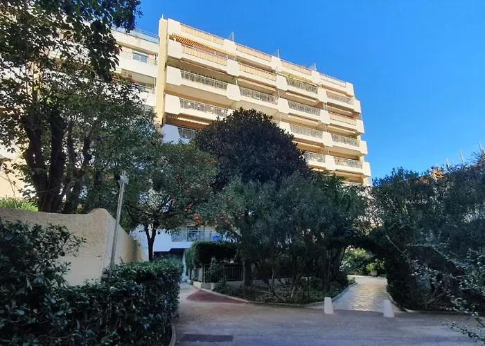 Bel Plein Centre Apartmán *